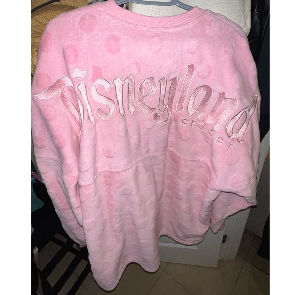 Disneyland fuzy long sleeve - Picture 5 of 6